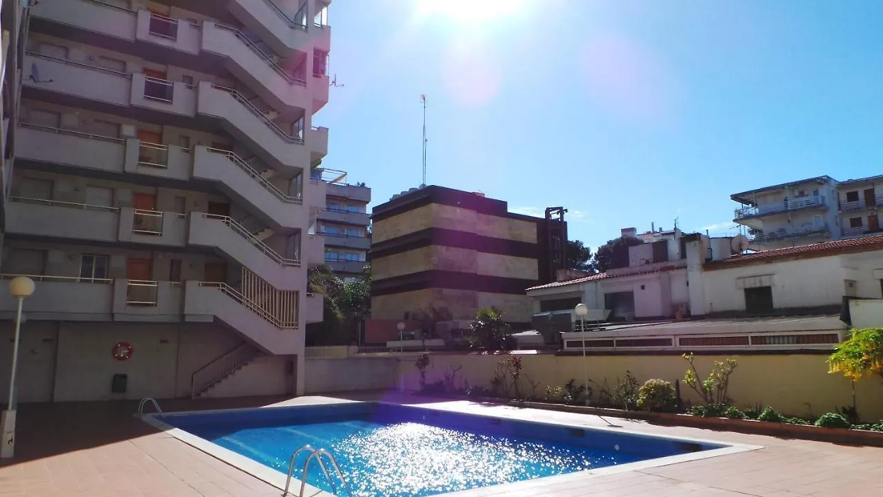 Differentflats Decathlon 0*, Salou